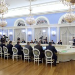 Медведев возглавит комиссию по импортозамещению