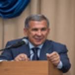 Рустам Минниханов обратился к татарстанцам по случаю всероссийского праздника «День знаний»