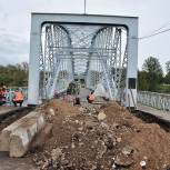 Фабричный: строители намерены закончить ремонт моста Белелюбского в срок