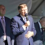 Вячеслав Макаров открыл молодежный парад трудовых резервов