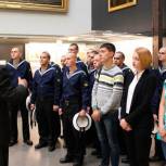 Молодогвардейцы организовали кинолекторий в День Воинской Славы