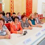 В Оренбурге наградили лучших учителей 