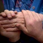 С Днем пожилого человека