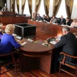 Встреча главы региона Печеного с руководителями отраслевых профсоюзов Магадана