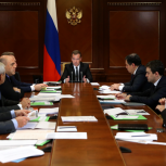 Медведев настаивает на переменах в программе амнистии капиталов