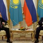 Путин: Эффективное взаимодействие с Казахстаном идет по широкому кругу вопросов