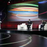 Медведев: Госрегулирование инноваций должно исходить из разумной достаточности