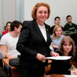 Ирина Соколова: Важно привлекать студентов к творческой деятельности