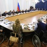 Медведев призвал наладить производство отечественных тренажеров для реабилитации инвалидов