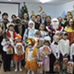 Новогодний утренник для воспитанников социально-реабилитационного центра