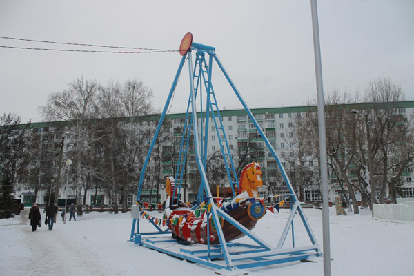 Маятниковые качели для детской площадки купить в Москве, в ВегаГрупп