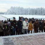 «Единая Россия» приняла участие в акции «Свеча памяти» 