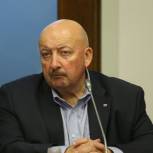 Сафаралиев: Политические партии не должны разыгрывать «национальную карту»