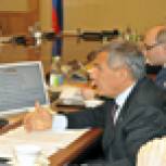 Рустам Минниханов поручил организовать проверку деятельности сельских клубов