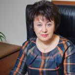 Салия Мурзабаева вручила детской больнице сертификат на приобретение биохимического анализатора для пренатального скрининга