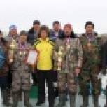 Курян приглашают на спортивную рыбалку