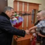 Рустам Минниханов поздравил новосёлов в Мамадышском районе 