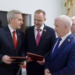 Дмитрий Медведев поздравил с юбилеем депутата Тюменской облдумы Николая Яшкина
