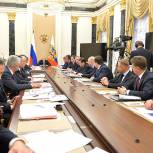 Путин поручил подготовить предложения по повышению безопасности на шахтах