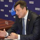 Попов встретился с магаданцами в  общественной  партийной приемной