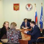Депутат Госсовета УР Юрий Фёдоров провел приём граждан