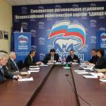 Зарегистрированы еще два участника предварительного голосования