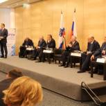 Ленобласть обсудила развитие законодательства о местном самоуправлении 