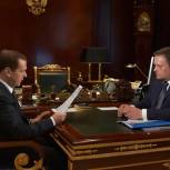 Медведев считает важным критерием импортозамещения рост экспорта российских товаров