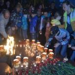 Акция «Свеча Памяти» собрала порядка 1000 новочебоксарцев