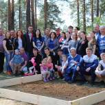 Партийные активисты за майские праздники благоустроили парк в Собинском районе