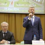Вячеслав Фетисов: Школа должна стать центром массового спорта