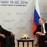 Путин: у России и Мьянмы есть потенциал для сотрудничества в экономике и сфере ВТС