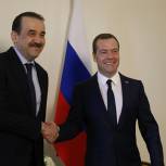 Медведев c премьером Казахстана обсудил вопросы сотрудничества
