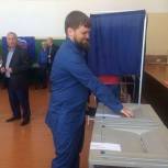 Идрис Черхигов проголосовал на счетном участке с. Алерой