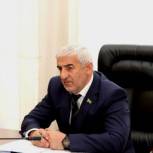 Усман Оздамиров: «Необходимо искать меры по решению кадровой проблемы здравоохранения»