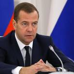 Медведев проведет заседание наблюдательного совета Внешэкономбанка