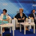 Мануйлова: Бюрократическую нагрузку на учителей надо снижать