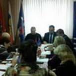 В Выхино-Жулебино за круглым столом обсудили нравственно-патриотическое воспитание молодежи