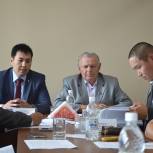 В Туве члены мониторинговых групп встретились с товаропроизводителями и представителями торговых сетей