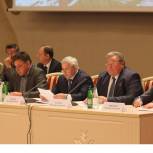 Перераспределение полномочий и взаимодействие между уровнями власти