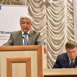 Фарид Мухаметшин в Камско-Устьинском районе посетил гипсовый и сыродельный заводы