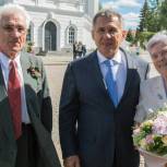 Рустам Минниханов встретился с семьями, внесшими вклад в развитие Татарстана