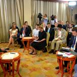Президент России приедет в Узбекистан почтить память Каримова
