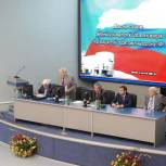 Владимир Нетёсов принял участие в форуме пенсионеров