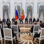 Владимир Путин: Мы с вами все вместе на правильном пути
