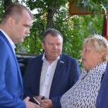 Депутат Семин обсудил с избирателями проблемы благоустройства