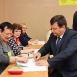 Игорь Ляхов проголосовал в Смоленске