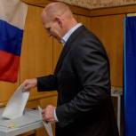 Александр Карелин пожелал новосибирцам быть расчетливыми и дальновидными