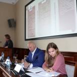 Депутаты обсудили развитие волонтерского движения в Новосибирске