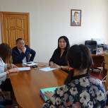 Жителям Калмыкии в региональной приемной Партии оказали бесплатные юридические консультации